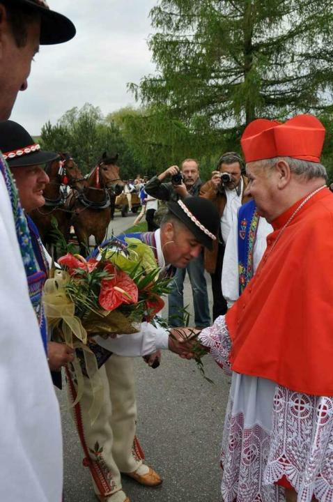 Następca Św. Stanisława pośród Górali Pienińskich _10