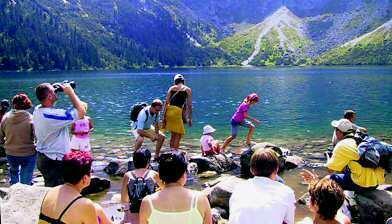 Takich tłumów, jakie nawiedziły tego lata Tatry Polskie, jeszcze nigdy nie było (FOT. HALINA KRACZYŃSKA)