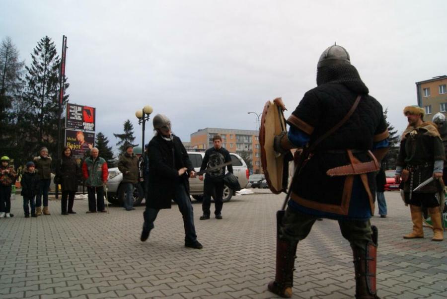 Pokaz walk i rzemiosła Wikingów_65