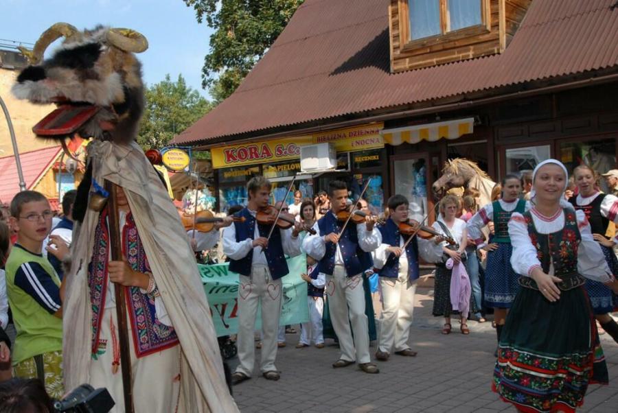 Korowód festiwalowych zespołów MFFZG Zakopane 2009_28